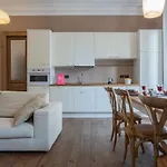 A Casa Di Stefania By Wonderful Italy